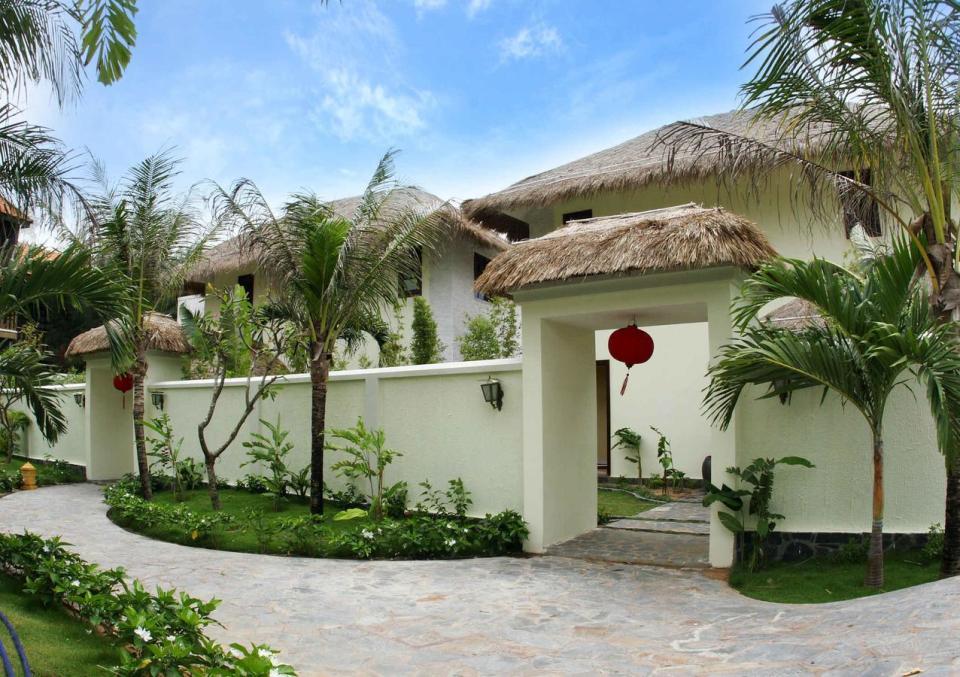 Hotel Allezboo Beach Resort & Spa image