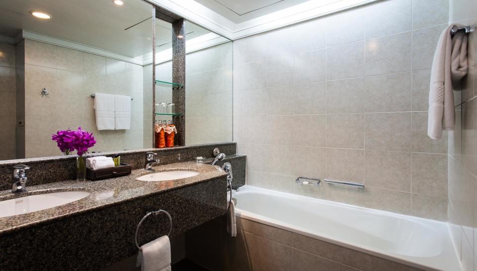 Hotel Amari Watergate Bangkok image