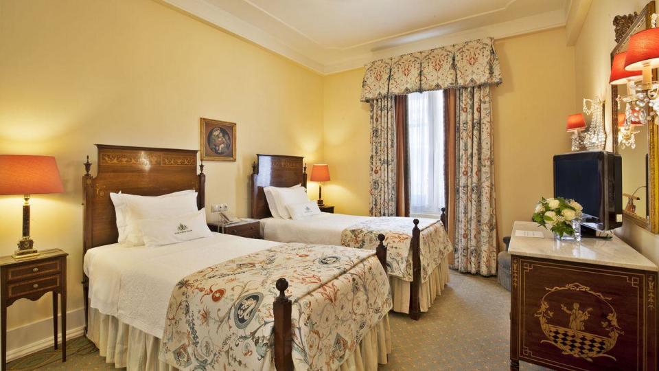 Hotel Avenida Palace image