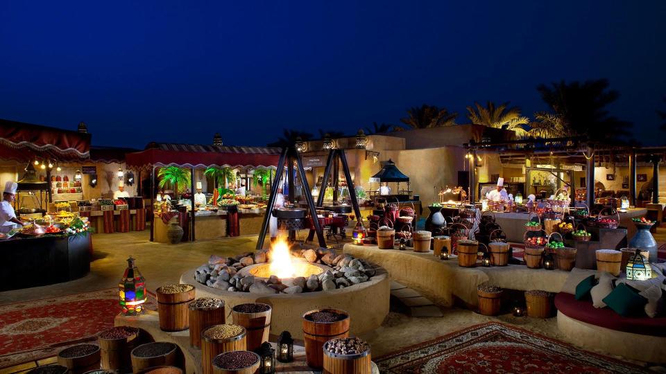 Hotel Bab Al Shams Desert Resort & Spa image