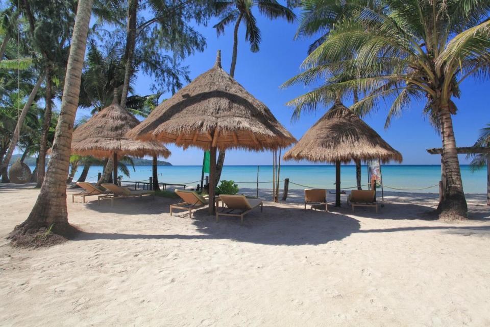 Hotel High Season Resort image