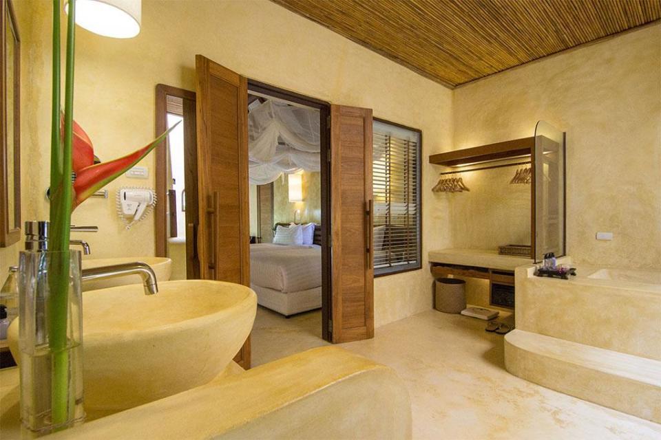 Hotel High Season Resort image