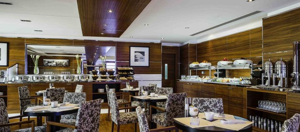 Hotel Hilton Dubai The Walk image