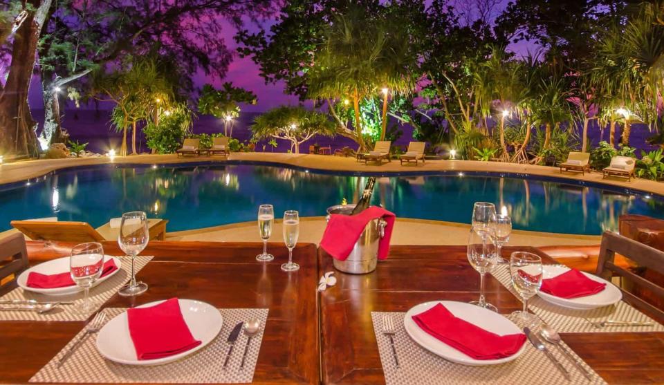 Hotel Koh Jum Beach Villas image