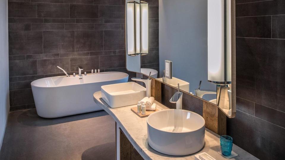 Hotel Nikki Beach Resort & Spa image