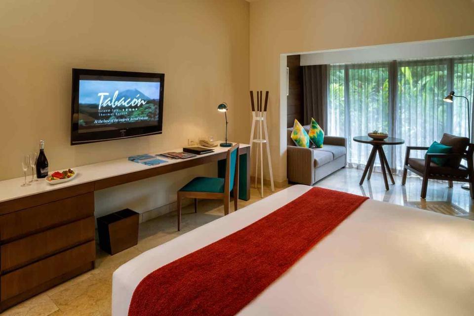 Hotel Tabacon Thermal Resort & Spa image