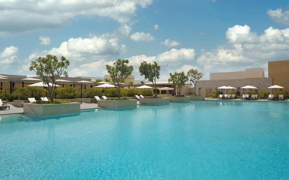 Hotel The Address Dubai Mall image