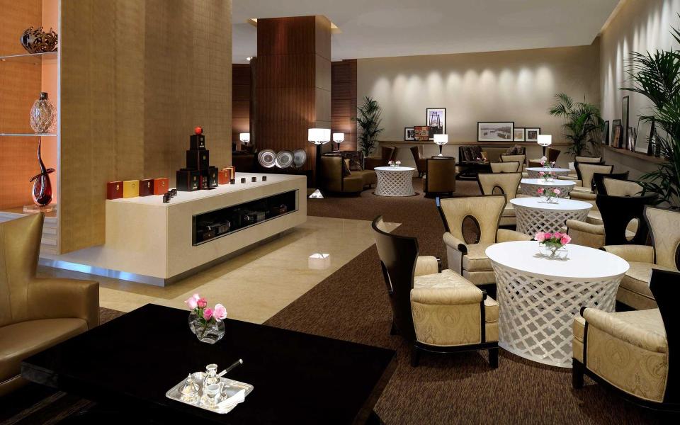 Hotel The Address Dubai Mall image