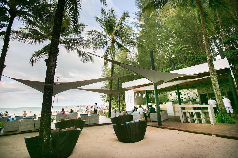 Hotel The Sarojin image